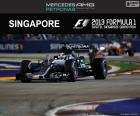 Ο Βρετανός οδηγός Λιούις Χάμιλτον, τρίτο σε το 2016 Grand Prix της Σιγκαπούρης με τη Mercedes